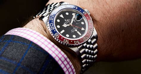 da dove riconoscere un rolex gmt master 2 pepsi falso|rolex gmt master 2 counterfeit.